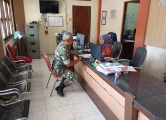 Aptitude Data Teritorial, Babinsa Kratonan Datangi Kelurahan Untuk Puldatater