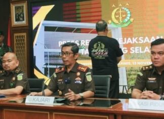 Jaksa Gadungan Ditangkap Jaksa Asli, Ngaku Ngaku Staf Ahli JA, Korban Ketipu Ratusan Juta