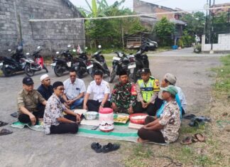 PELETAKAN BATU PERTAMA PEMBANGUNAN KOPERASI MERAH PUTIH (KMP) DESA KEBONBATUR