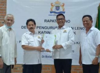 Rapat pleno: etmon johan terpilih sebagai plt ketua kadin depok