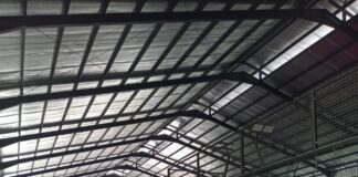 Pemkot Depok Kecolongan Lagi !..Gedung Sarana Olahraga Padel Seven di Cimanggis Beroperasi Tanpa Izin Sah