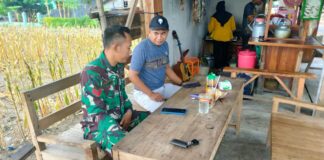 Babinsa Juwangi Pererat Kedekatan dengan Warga Lewat Komsos Santai di Dukuh Gambang
