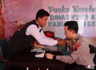 Si Dokkes Polres Demak Berikan Layanan Kesehatan Gratis bagi Masyarakat Selama Libur Nataru