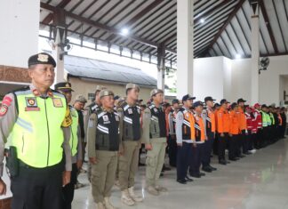 Bupati Demak Pimpin Apel Pengamanan Malam Tahun Baru 2026