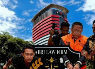 MEMBASMI KORUPTOR DARI KERTA NEGARA: SIKAP TEGAS PRABOWO BERSAMA PARA TOKOH BANGSA