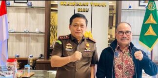 Firman Jaya Daeli Diskusi Strategis dengan Kajati Riau: Teguhkan Supremasi Hukum dan Pembangunan Daerah