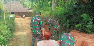 Distribusi Material Dikebut, Pembangunan RTLH TMMD Reguler ke-127 di Desa Kembang Terus Berjalan