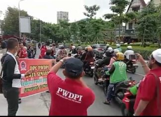 PWDPI DPC Kota Semarang Gelar Baksos Takjil dan Buka Bersama di Bulan Ramadan