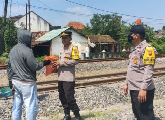Jelang Mudik Lebaran, Polisi dan KAI Periksa Jalur Rel di Karangawen