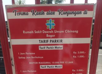 Klarifikasi Tarif Parkir RSUD Cibinong: Petugas Tegaskan Tidak Ada “Nembak Harga”