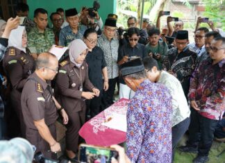 Akhir Perjuangan Panjang Mbah Tupon, Sertipikat Tanah Kembali Ketangan
