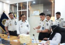 Imigrasi Depok Tegaskan Komitmen Anti Narkoba, Bersama BNN Lakukan Tes Urine Seluruh Jajaran
