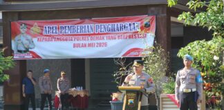 Belasan Personel Polres Demak Terima Penghargaan