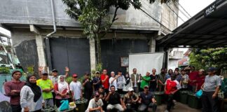 Hadapi Kenaikan Harga Pangan, UPER Berdayakan Warga Depok lewat Budikdamber