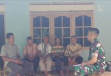 Babinsa Koramil Jatisrono Pererat Kebersamaan Dengan Warga Sidorejo